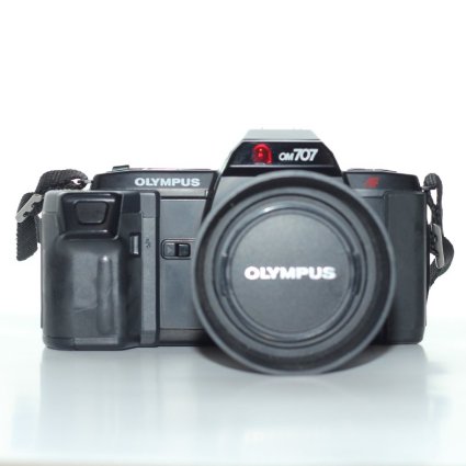 Olympus OM 707